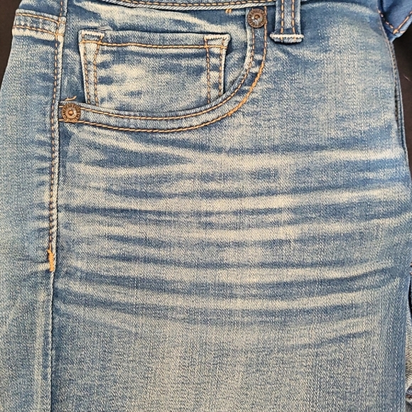 AE Midi shorts! - Picture 6 of 7